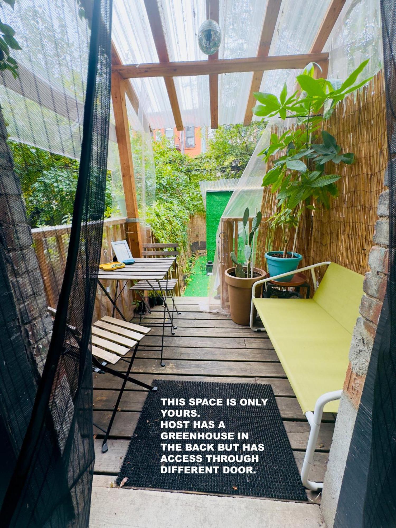 Private Room With Private Bathroom And Backyard New York Esterno foto